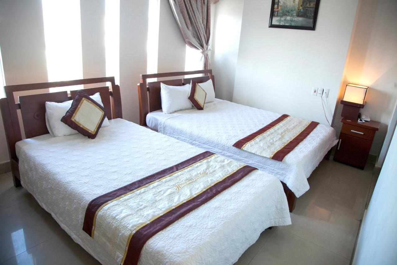 Hoang Thuy Sinh Hotel Дананг Екстер'єр фото